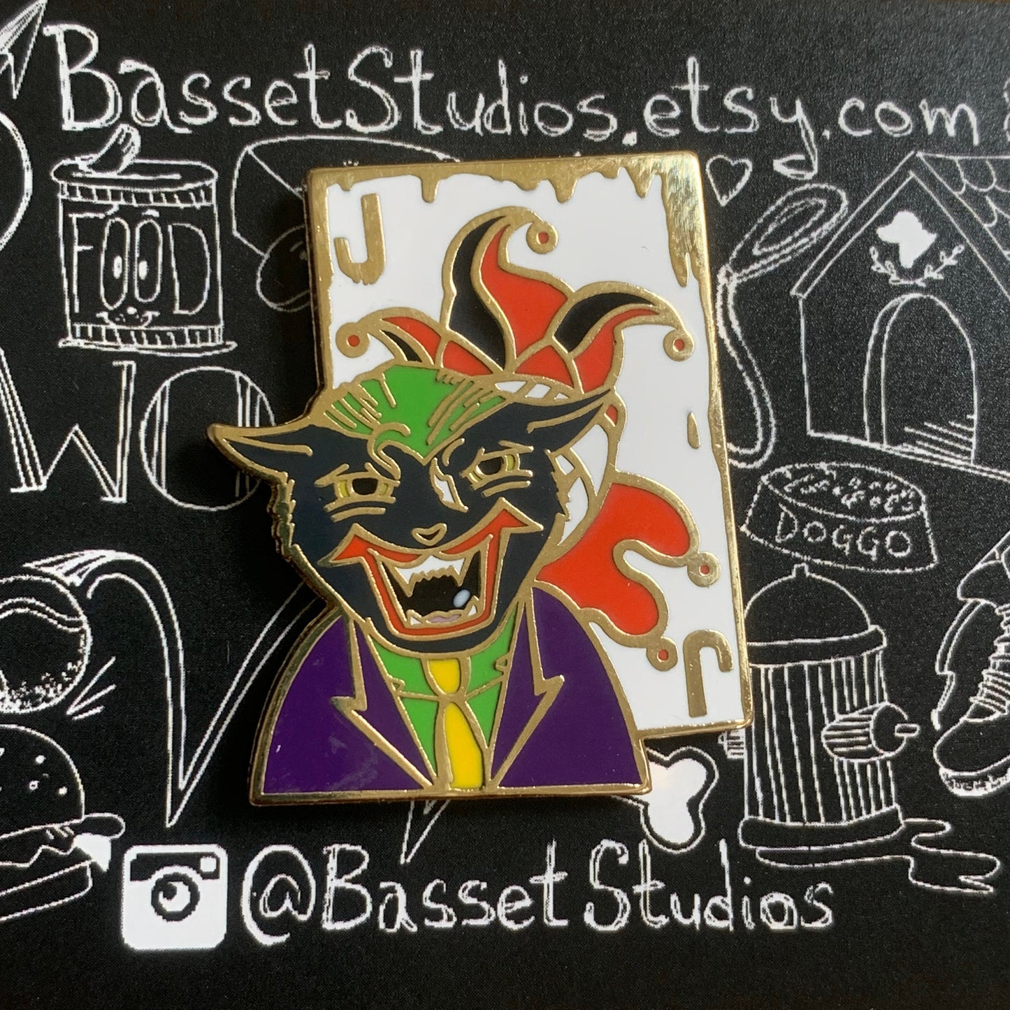 Joker Pin